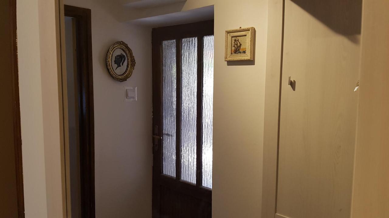 Apartment 22 Omiš Kültér fotó