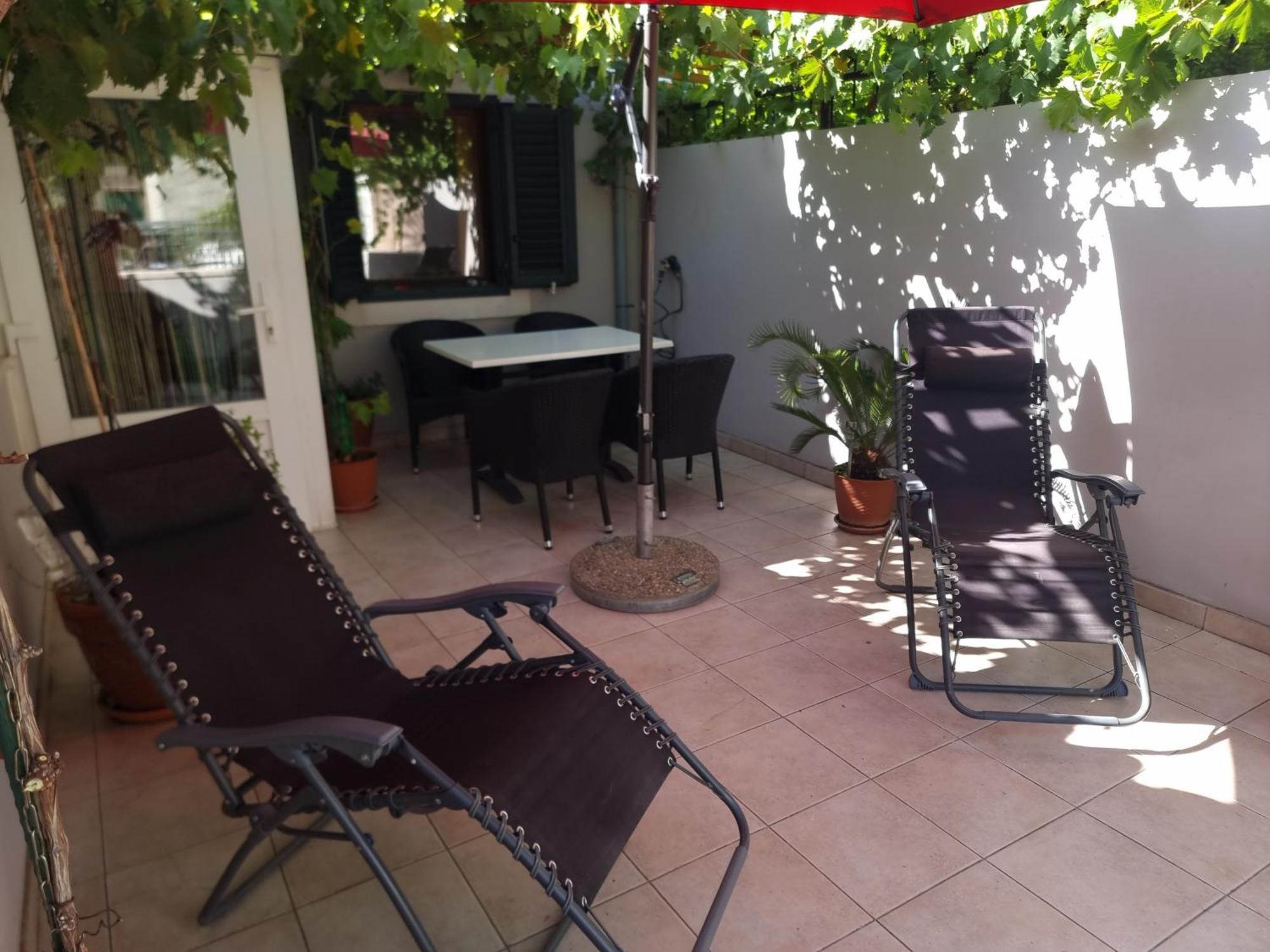 Apartment 22 Omiš Kültér fotó